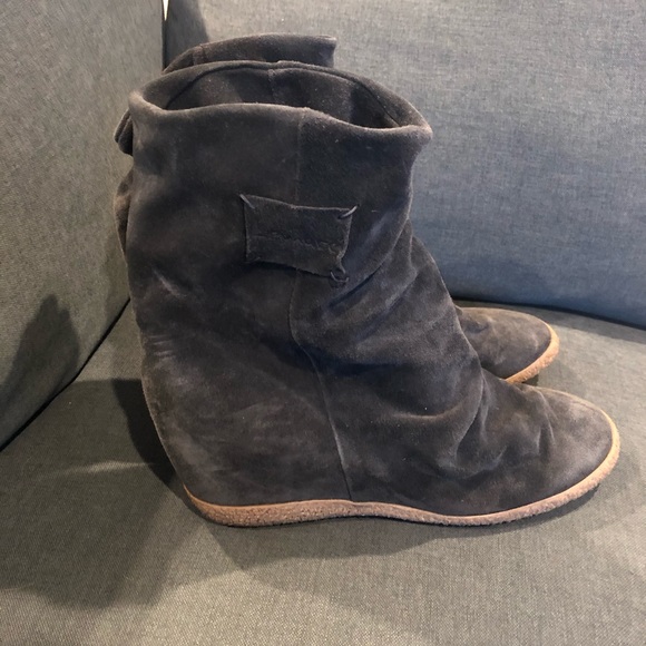 LeMare Slouchy Suede Hidden Wedge Otto Booties - Picture 6 of 9